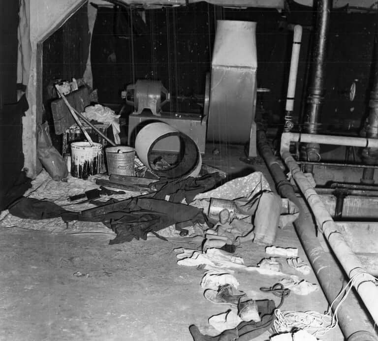 Secret Alcatraz Workshop of Top of Cell Block 